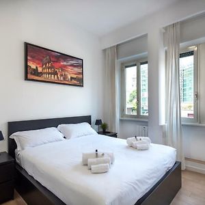 Camera con letto king size